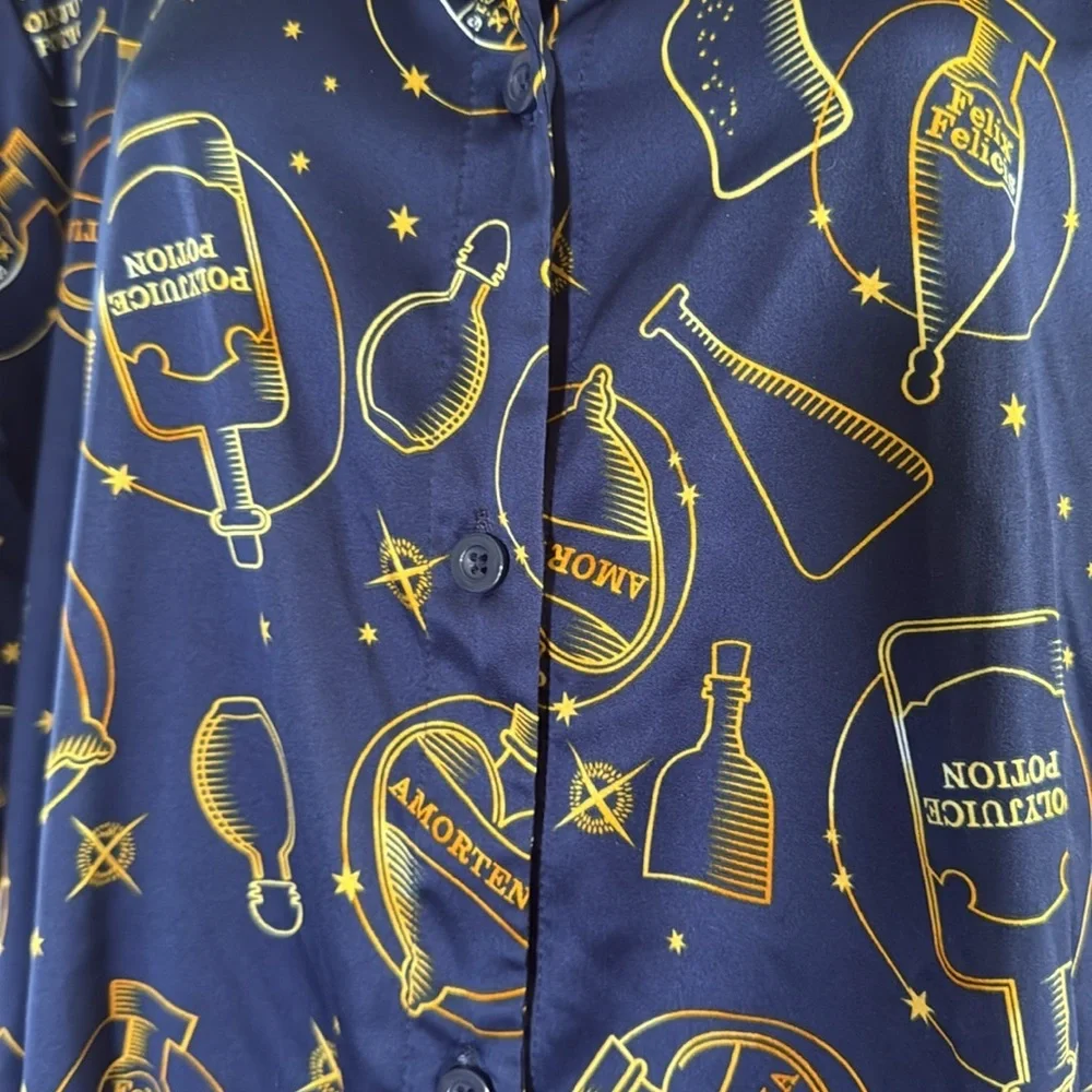 Wizarding World Of Harry Potter Navy Blue/Gold Potion Satin Sleep Set Size 4X - Picture 5 of 10